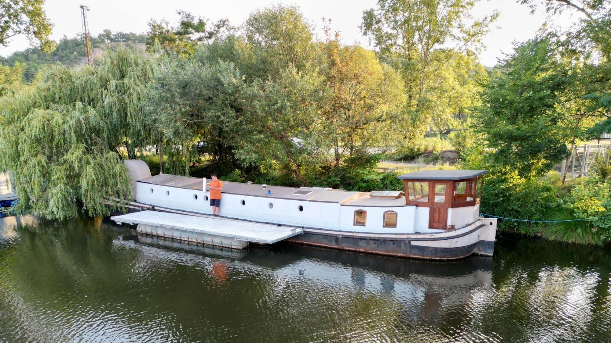 Prague On Boat, Privat Pier, Free Parking 호텔 외부 사진